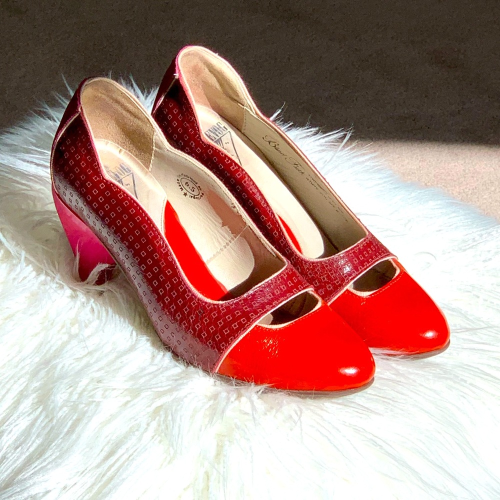 Fluevog Shoes. Whimsical and joyful in style and color!